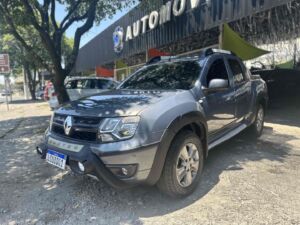 RENAULT DUSTER OROCH 2.0 16V FLEX DYNAMIQUE 4P AUTOMÁTICO 2016/2017